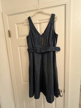 Banana Republic Chambray Navy V-Neck Sleeveless Belted Dress